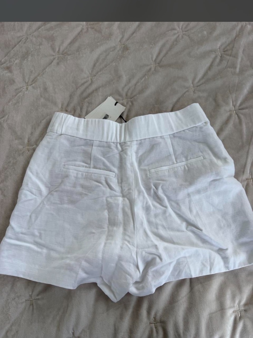 Aritzia White High-Rise Linen-Blend Shorts - Picture 5 of 5